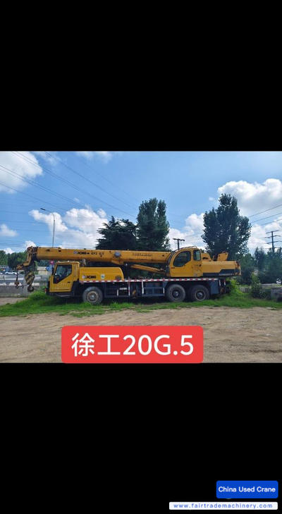 Buy XCMG QY20G Used Crane / 1